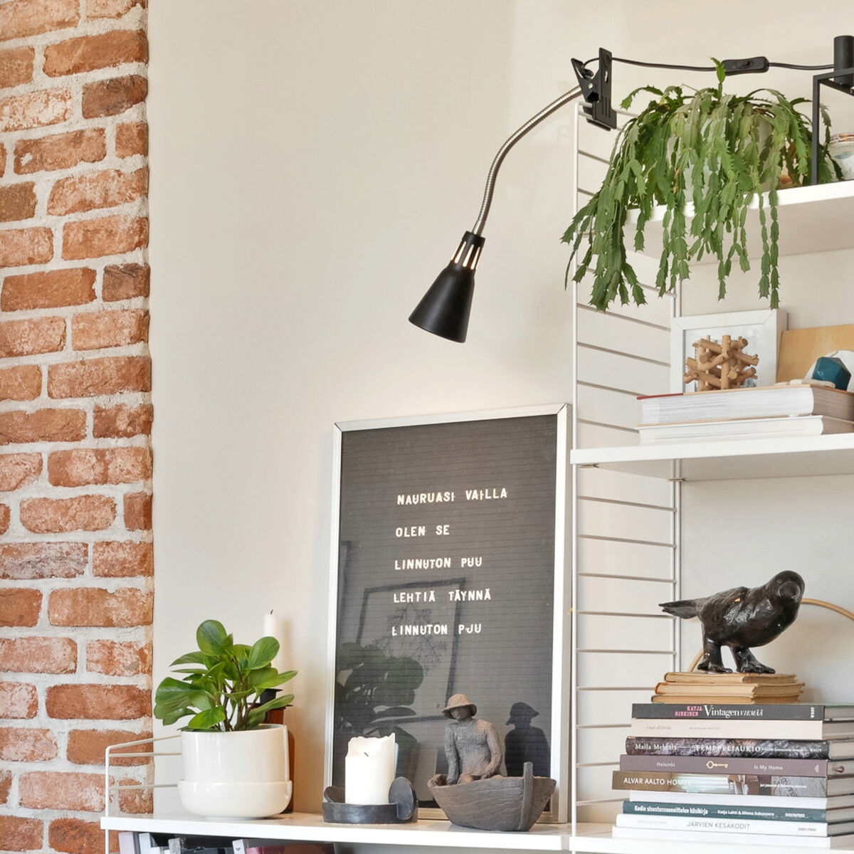 Sessak Cruz klipsivalaisin musta